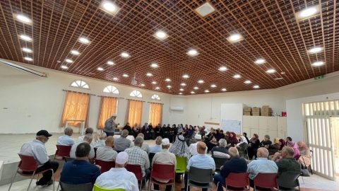 הקהל בחגיגה.jpg