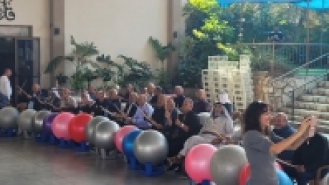 יום הותיק במועדונים הבדואים (21).jpg