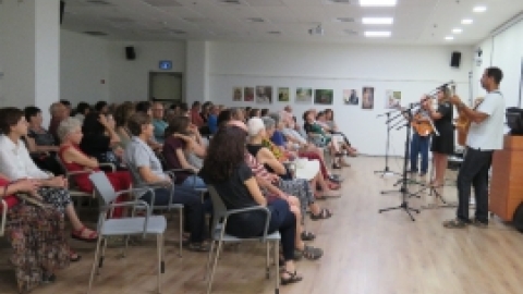 תערוכת חוגי האומנות בקתדרה תשעח (42).jpg