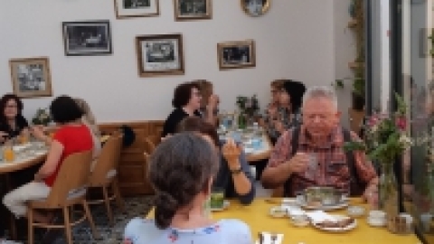 12062018 סיור אומנות בתל אביב עם נועה מלמד (15).jpg