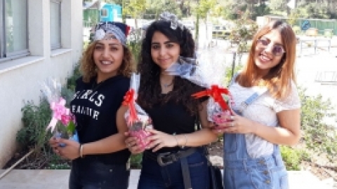 אפריל 2018 - יום האם למועדוני הבדואים במרחבים.يوم الام للمسنات البدويات في نوادي جمعيه مرحافيم في ال