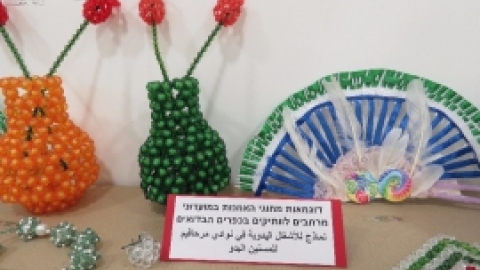 תערוכת סוף שנה חוגי אומנות קתדרה יולי 2017 (25).jpg