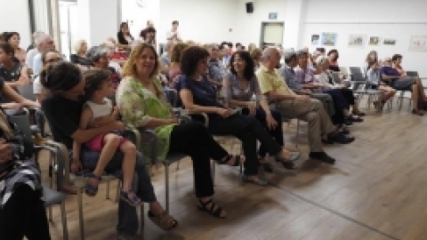 תערוכת סוף שנה חוגי אומנות קתדרה יולי 2017 (58).jpg