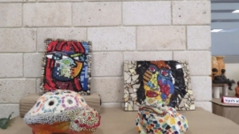 תערוכת סוף שנה חוגי אומנות קתדרה יולי 2017 (74).jpg