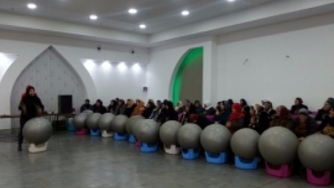 חגיגה לרגל חודש הוותיק הבינלאומי במועדוני הוותיקים  הבדואים של עמותת מרחבים (36).jpg