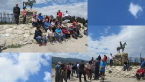 מאי 2016- אלבום תמונות מטיול לבית שערים בהדרכת רונה אביסף, מדריכת טיולים, אדריכלית נוף וארכיאולוגית,